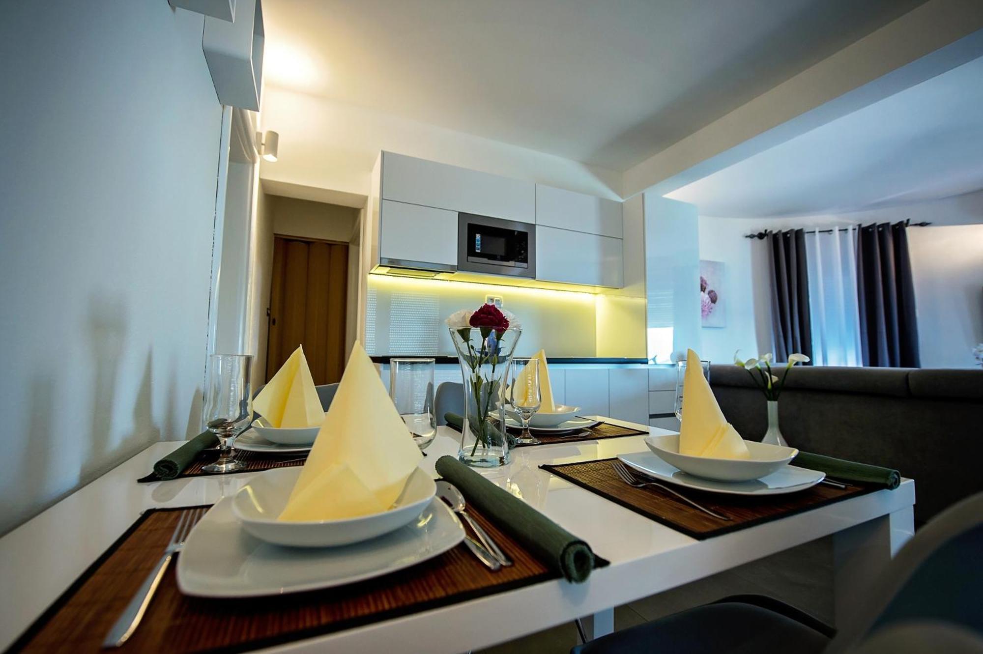 Seaside Apartments With A Swimming Pool Zecevo Rtic, Rogoznica - 8366 Habitación foto
