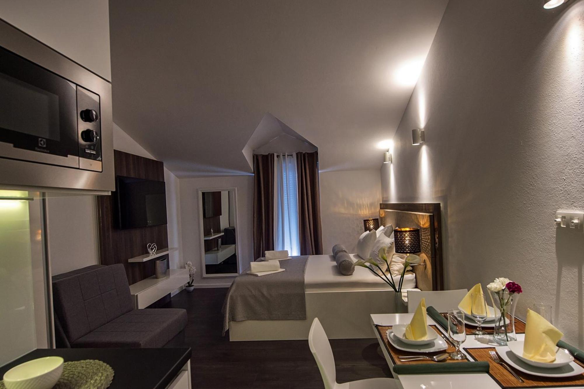 Seaside Apartments With A Swimming Pool Zecevo Rtic, Rogoznica - 8366 Habitación foto
