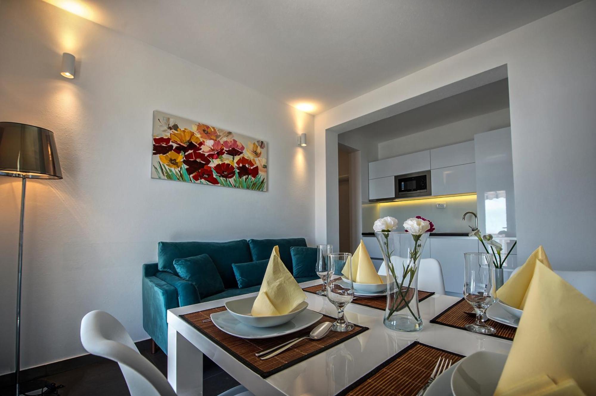 Seaside Apartments With A Swimming Pool Zecevo Rtic, Rogoznica - 8366 Habitación foto